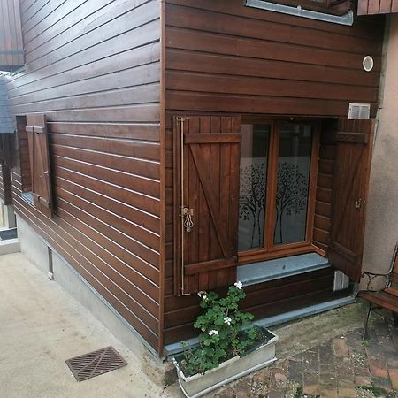 Le Petit Chalet -Appartement Proche De La Vieille Ville , Du Centre Ville Et Du Tram- Petit Dejeuner Offert Le Mans Dış mekan fotoğraf