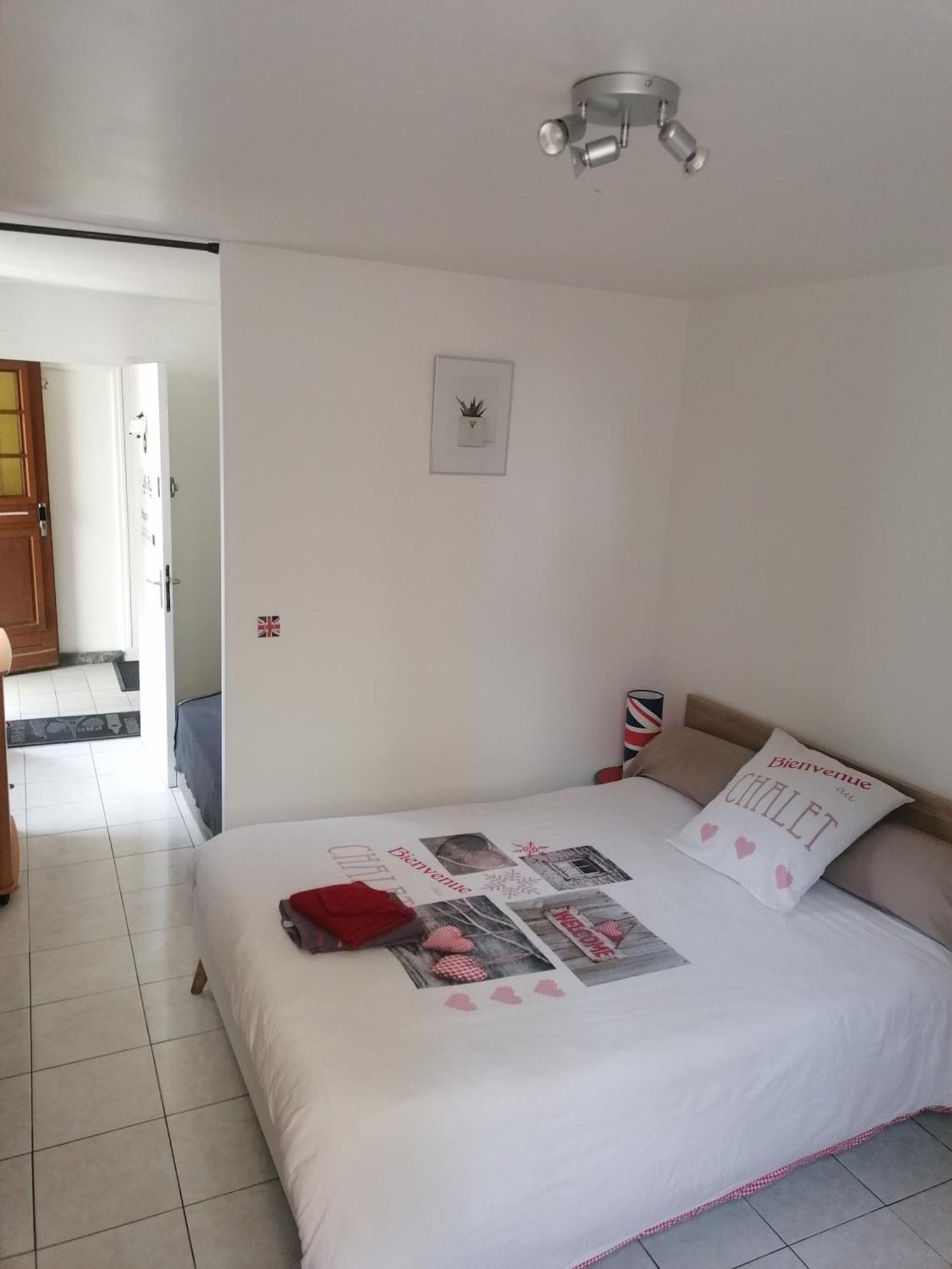 Le Petit Chalet -Appartement Proche De La Vieille Ville , Du Centre Ville Et Du Tram- Petit Dejeuner Offert Le Mans Dış mekan fotoğraf