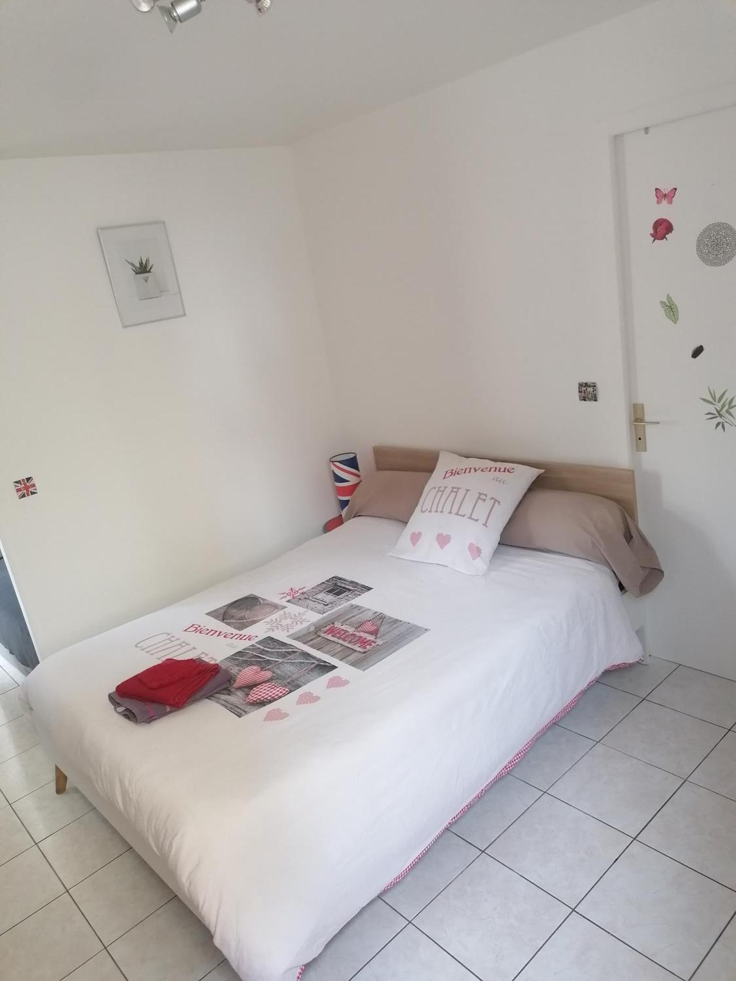 Le Petit Chalet -Appartement Proche De La Vieille Ville , Du Centre Ville Et Du Tram- Petit Dejeuner Offert Le Mans Dış mekan fotoğraf