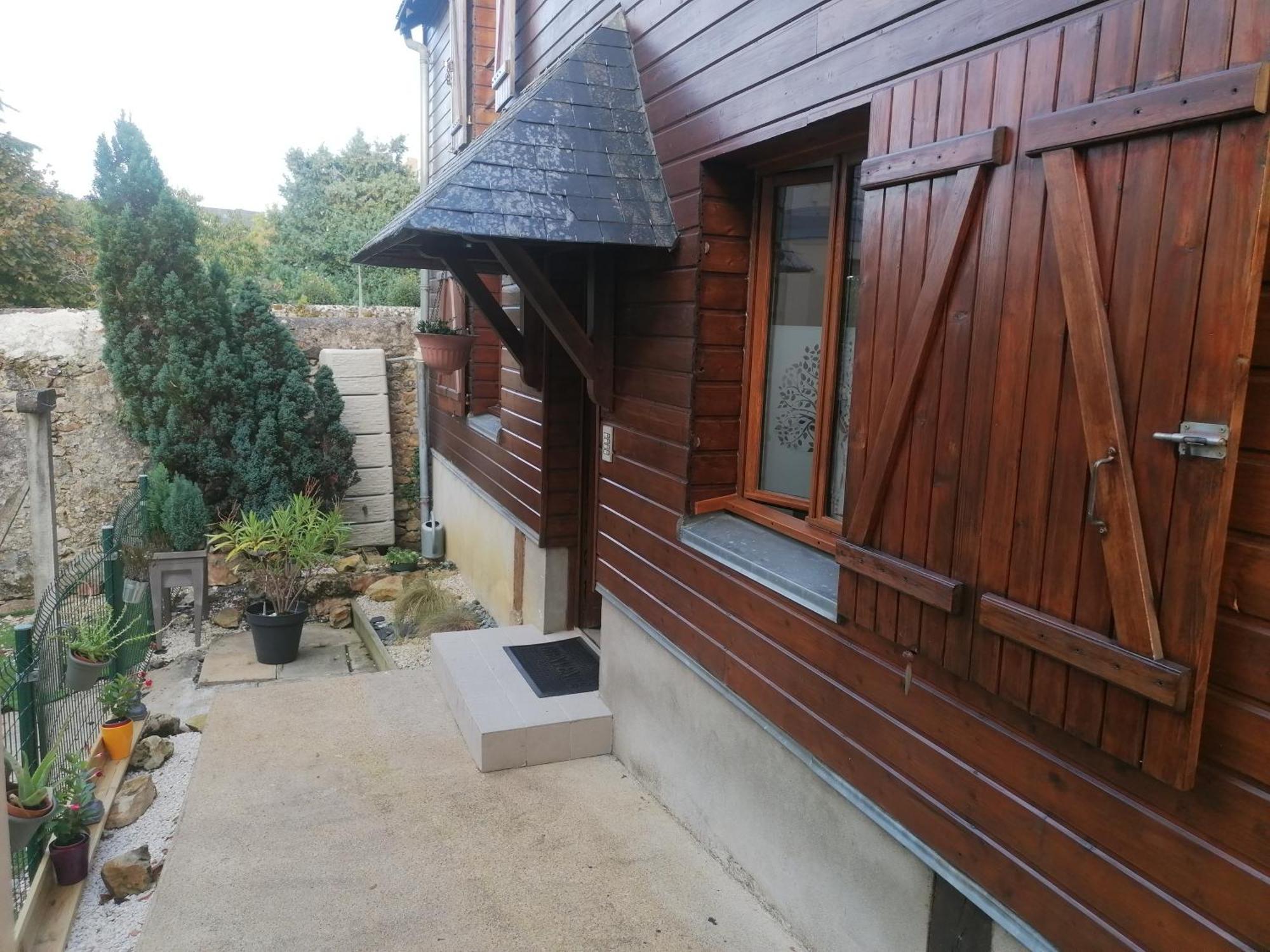 Le Petit Chalet -Appartement Proche De La Vieille Ville , Du Centre Ville Et Du Tram- Petit Dejeuner Offert Le Mans Dış mekan fotoğraf